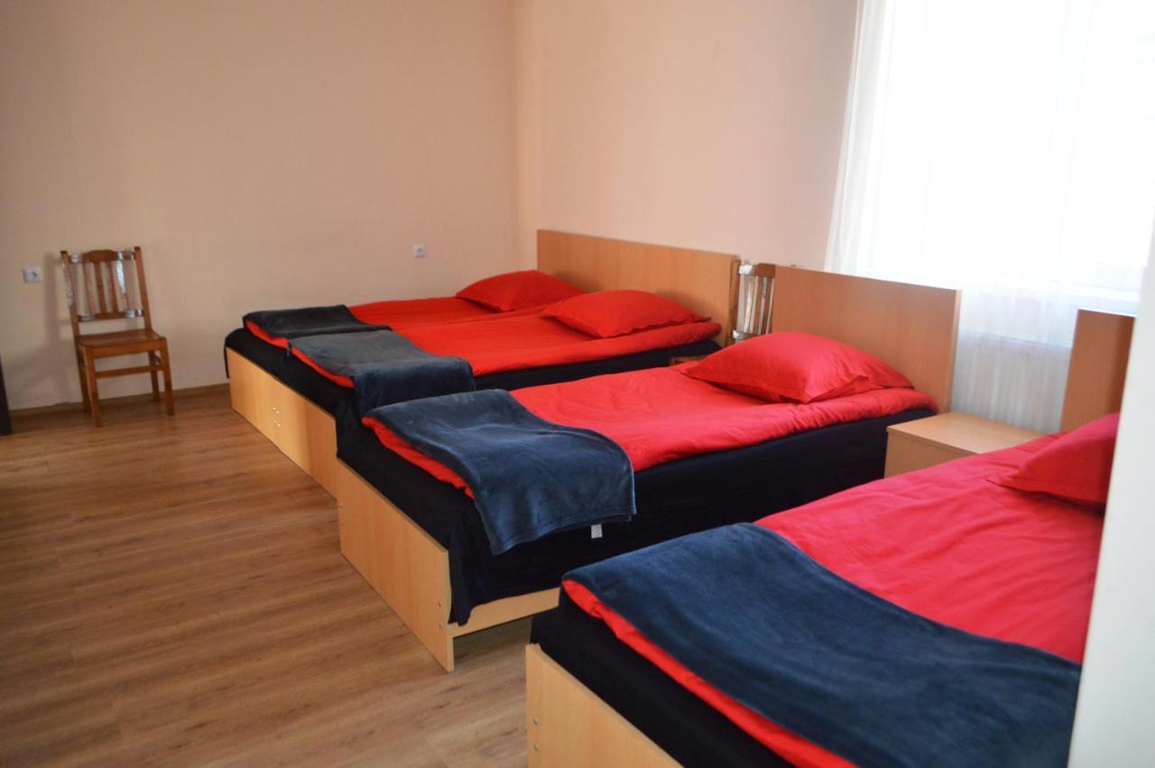 Guest House Qubi Kazbegi Bagian luar foto
