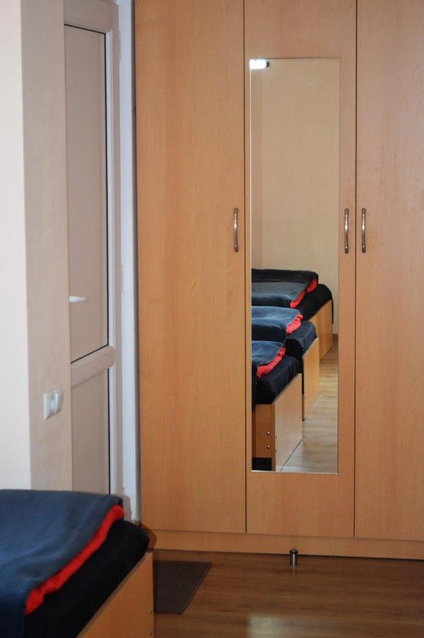 Guest House Qubi Kazbegi Bagian luar foto